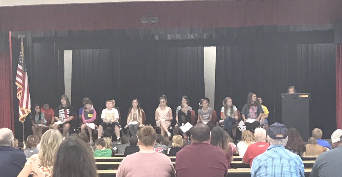 AtkinsMiddle's tweet photo. 5th grade election speeches at AMS...RDP https://t.co/flH7j5UpMq