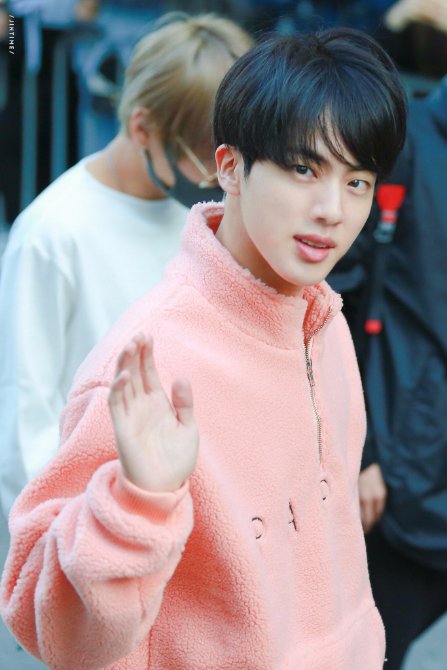 seaskaos's tweet photo. PINK PRINCE https://t.co/JN7xf9Fsye