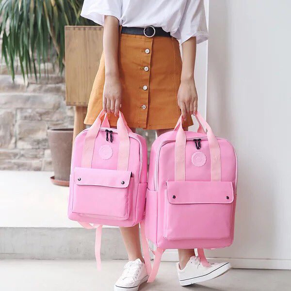 молодёжные сумки для девушек. рюкзаки для девочек модные. модные сумки для подростков. девушка с сумкой. модный рюкзак для подростка.