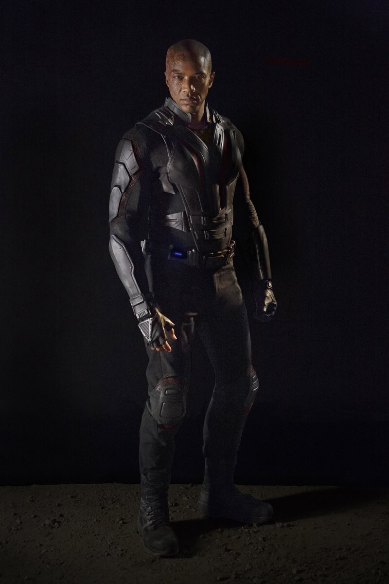 pboutte's tweet photo. FBF: Concepts for CD @afoley24 of bad-ass Heroic @jaugustrichards as Deathlok. He needs to come back! #drawingwhileback #AgentsofSHIELD https://t.co/h82hRBBobs