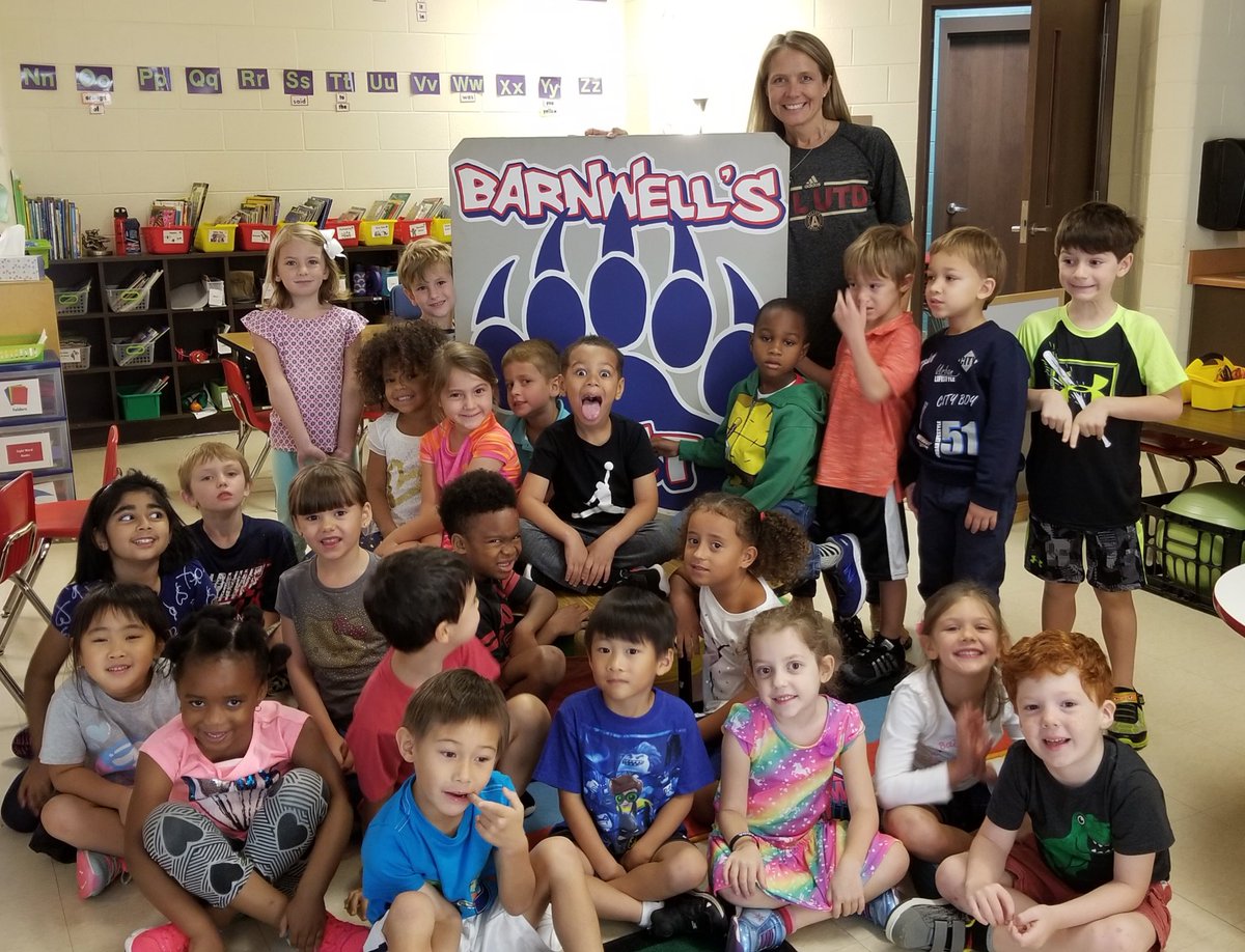 TheBarnwellBeat's tweet photo. Proud of Mrs. Read, this week's Barnwell's BEST! Leading with enthusiasm and positive energy every day. Go Bears! https://t.co/Xted4vk22O