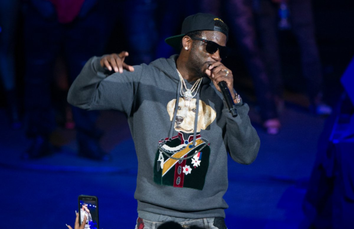 Complex's tweet image. Gucci Mane plans to drop mixtapes "every other day" in 2018 🔥
 trib.al/rmnG7dN