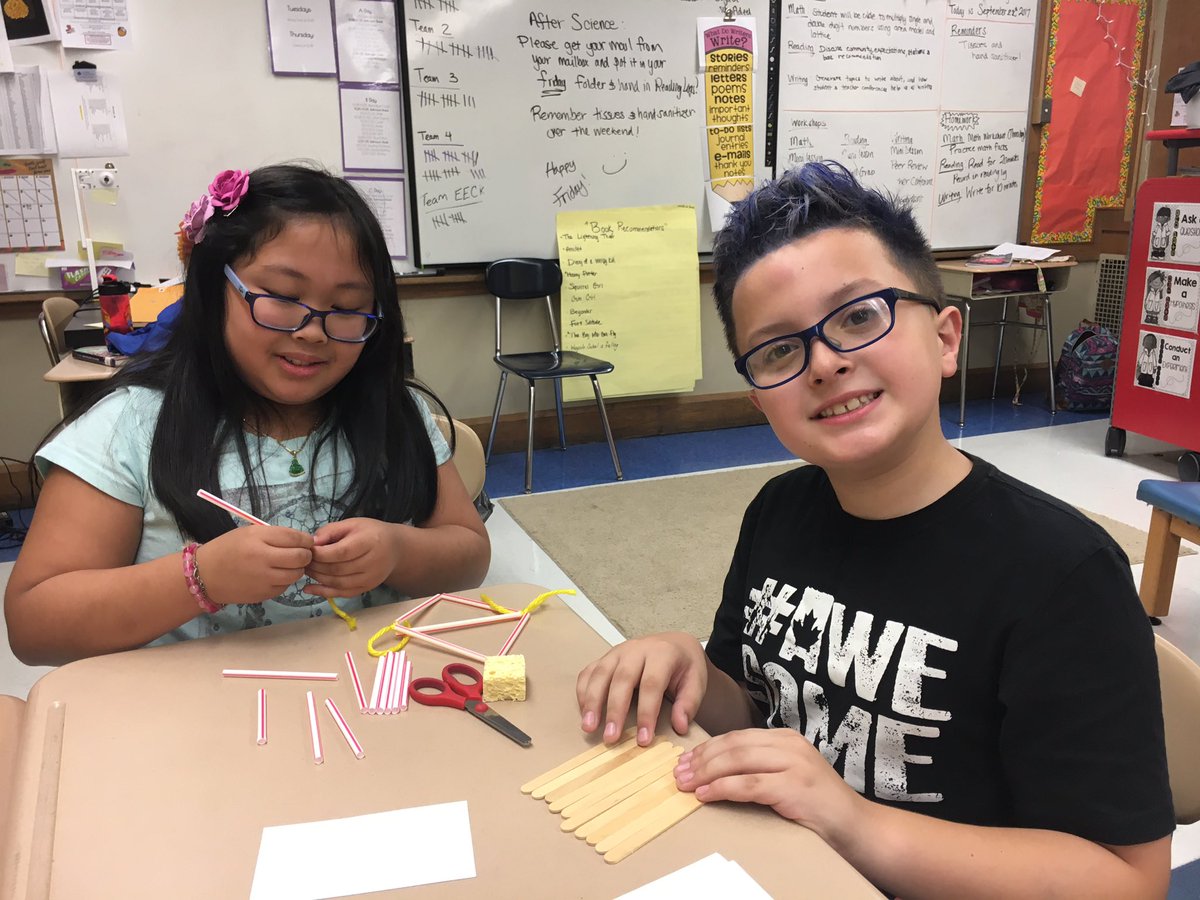 Nothing better than engaged 5th graders on a Friday afternoon #stem #engineeringchallenge <a href="/MPS_Verplanck/">Verplanck Elementary</a> <a href="/mpspride/">Manchester Schools</a>