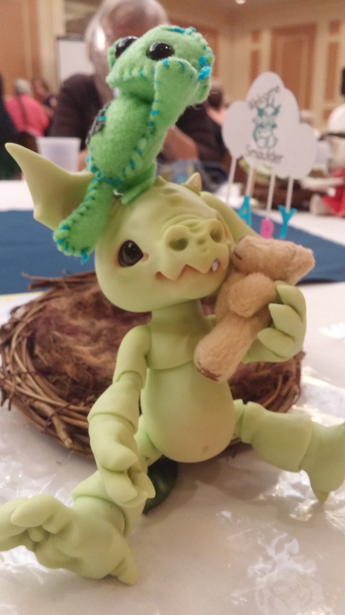 MDCCINC's tweet image. Baby Smoulder with stuffed Teddy bear and Sleestak. #MushroomPeddlar #MDCC2017 #FairyTalesComeTrue #Danvers