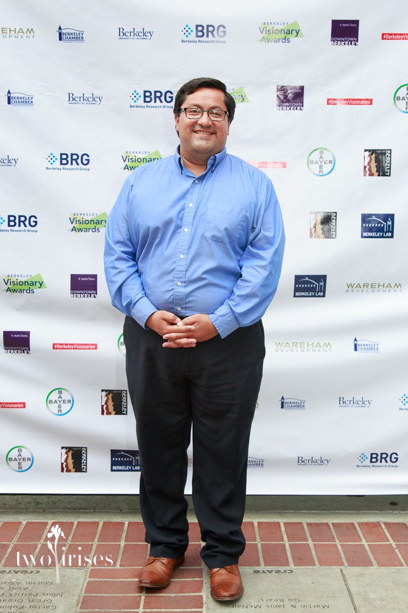 berkeleycachamb's tweet photo. Thank you Mayor @JesseArreguin for attending the 2017 Visionary Awards! #Berkeley #berkeleychamber #UCBerkeley #innovation #berkeleyside https://t.co/KcUKkFKHfM