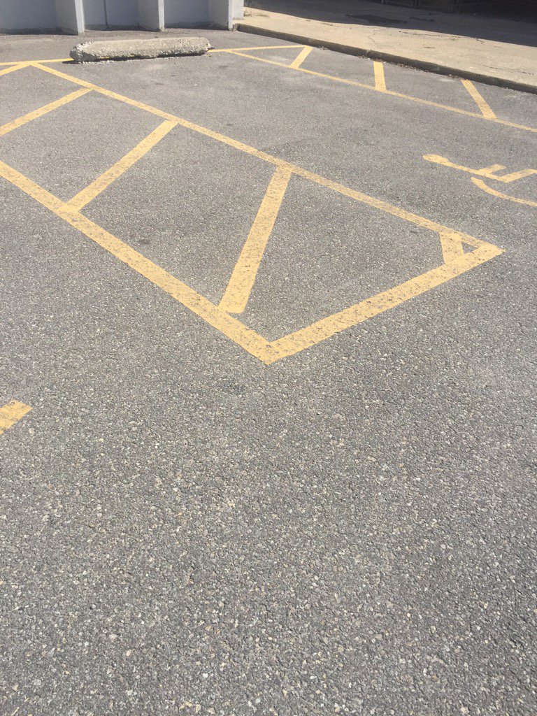 AngDorsey's tweet photo. Parallel lines cut by a transversal #sjsdrealworldmath https://t.co/wZbI6mEFVR