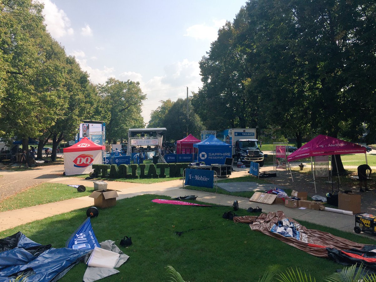 shannonarielle's tweet photo. The calm before the storm...Week 1 #BTNTailgate hits West Lafayette, IN. #PurdueVSMichigan https://t.co/7eh9LV4laS