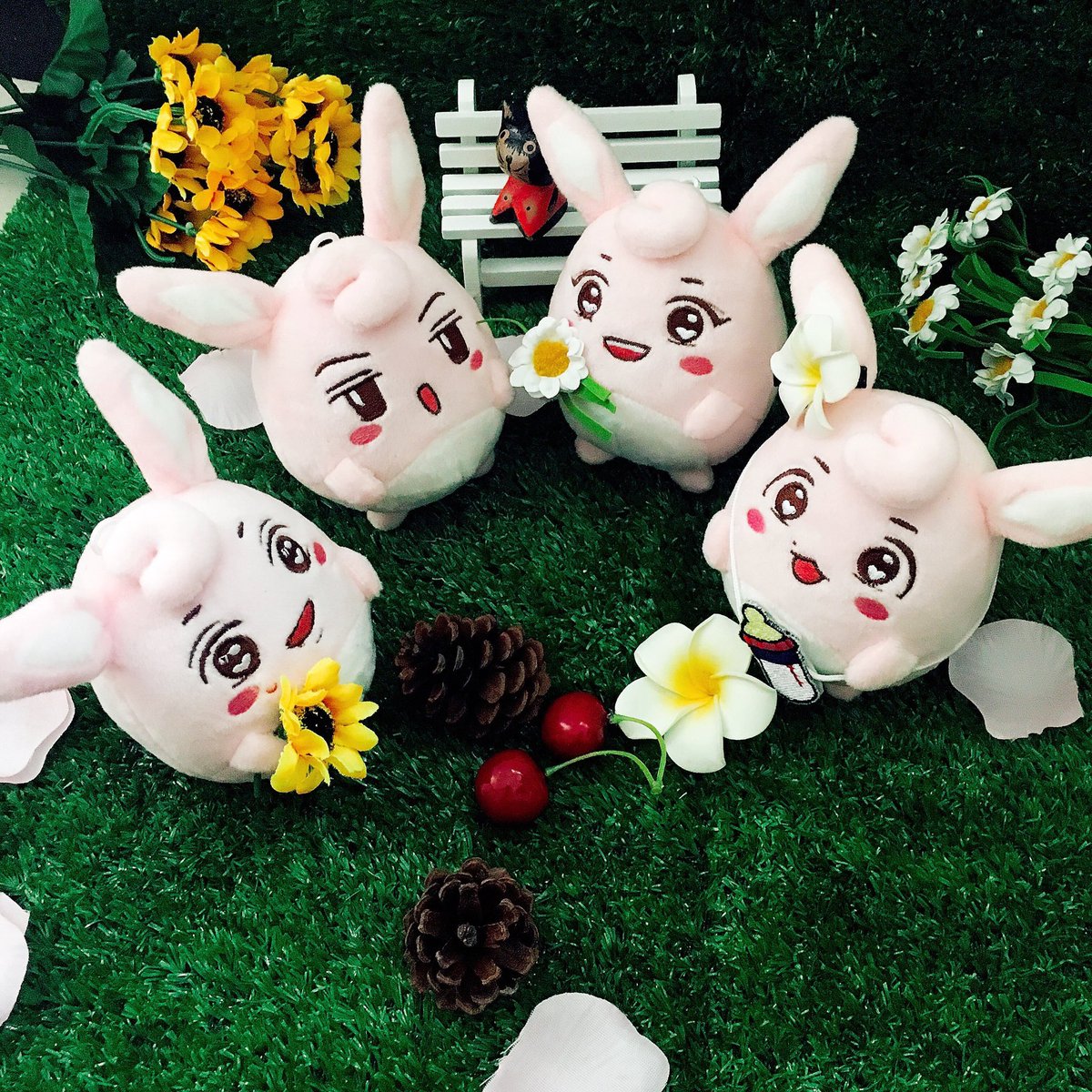 joy_05061992's tweet photo. [PLS RT] [🇺🇸] G.O for Exo dolls by @Megan_bbh 
Form:https://t.co/E6qcACdtE9
Form closes: 10/10/17 https://t.co/pH2mYR8iV7