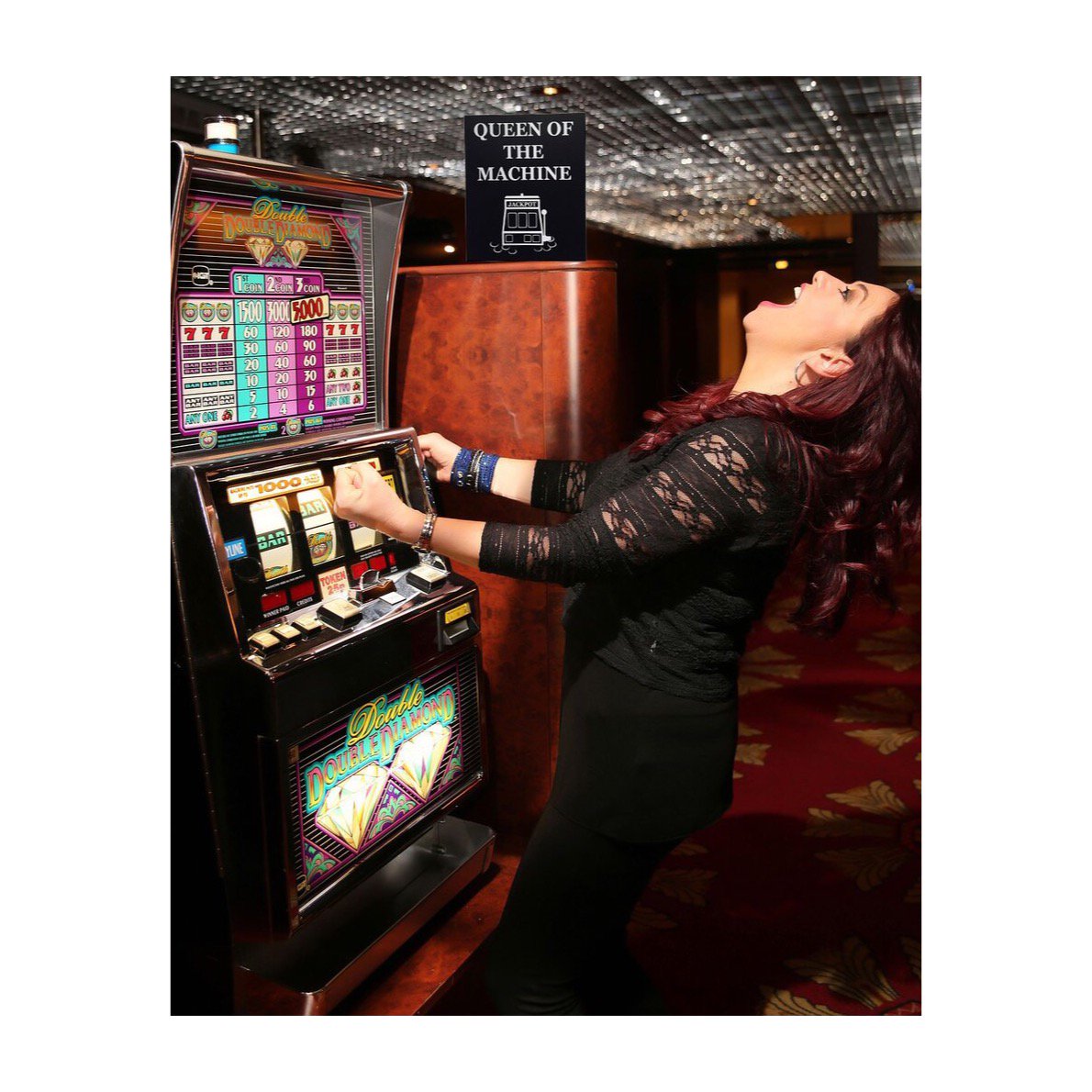 FirstStateTrade's tweet image. We all know a Queen of the Machine that would LOVE one of these signs! goo.gl/HF7mw2