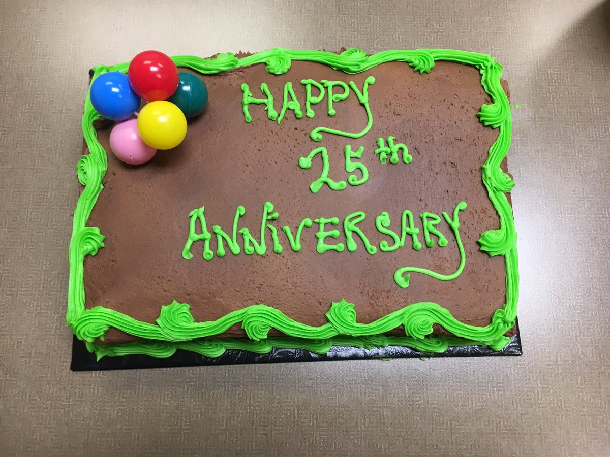 bradleya007's tweet photo. Thanks for sharing Ewa! 25 year milestone with Td Canada Trust! https://t.co/HlN54YgfI8