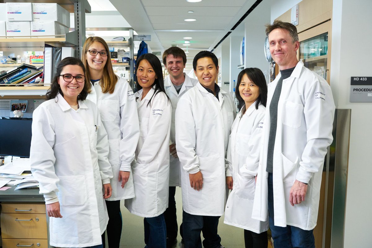 NeurosurgUCSF's tweet photo. To those who science & mentor all day long... Happy #NPAW! A heartfelt thank you to all our amazing postdocs. #UCSFPostdocsRock #CostelloLab https://t.co/wTp7AOuuMt