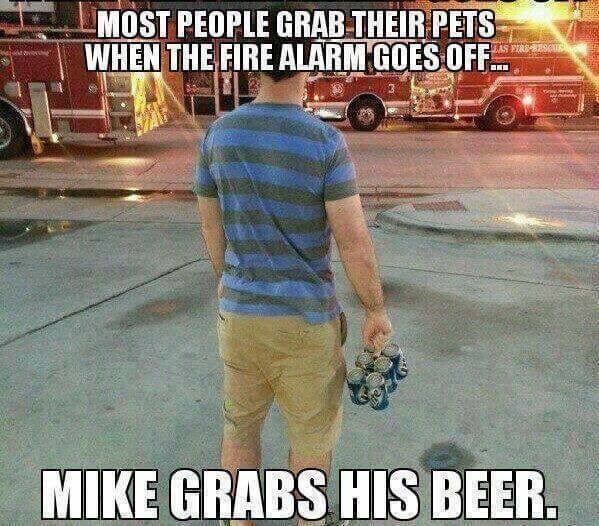 BadBeerReviews's tweet photo. Not all #heros wear capes. https://t.co/xkNFPuioK6