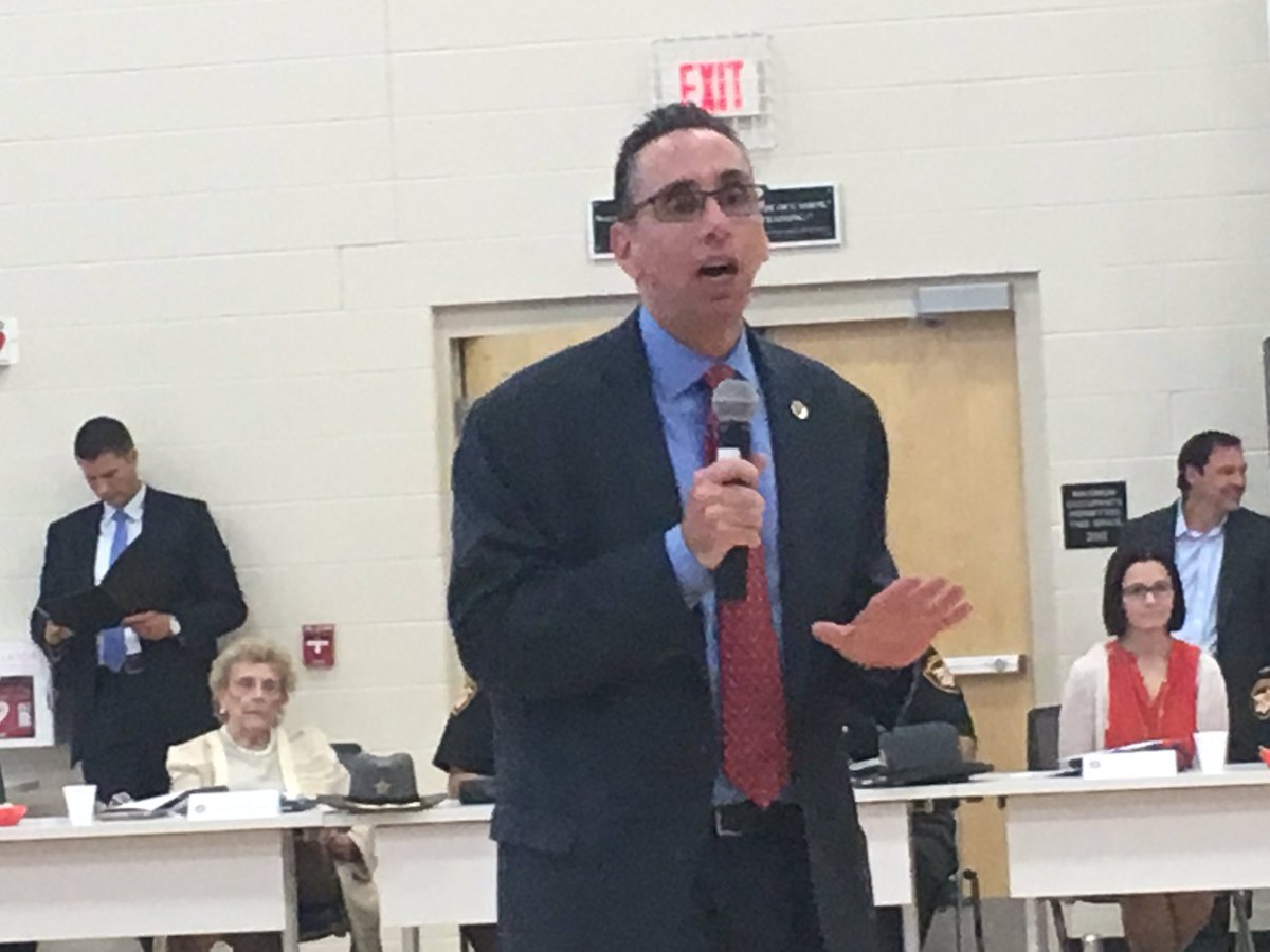 JTharp48's tweet photo. Privilege to present in Columbus today  regarding DART. National/Buckeye Sheriff's hosted. Well attended. State and national. https://t.co/P9GQXTFU62