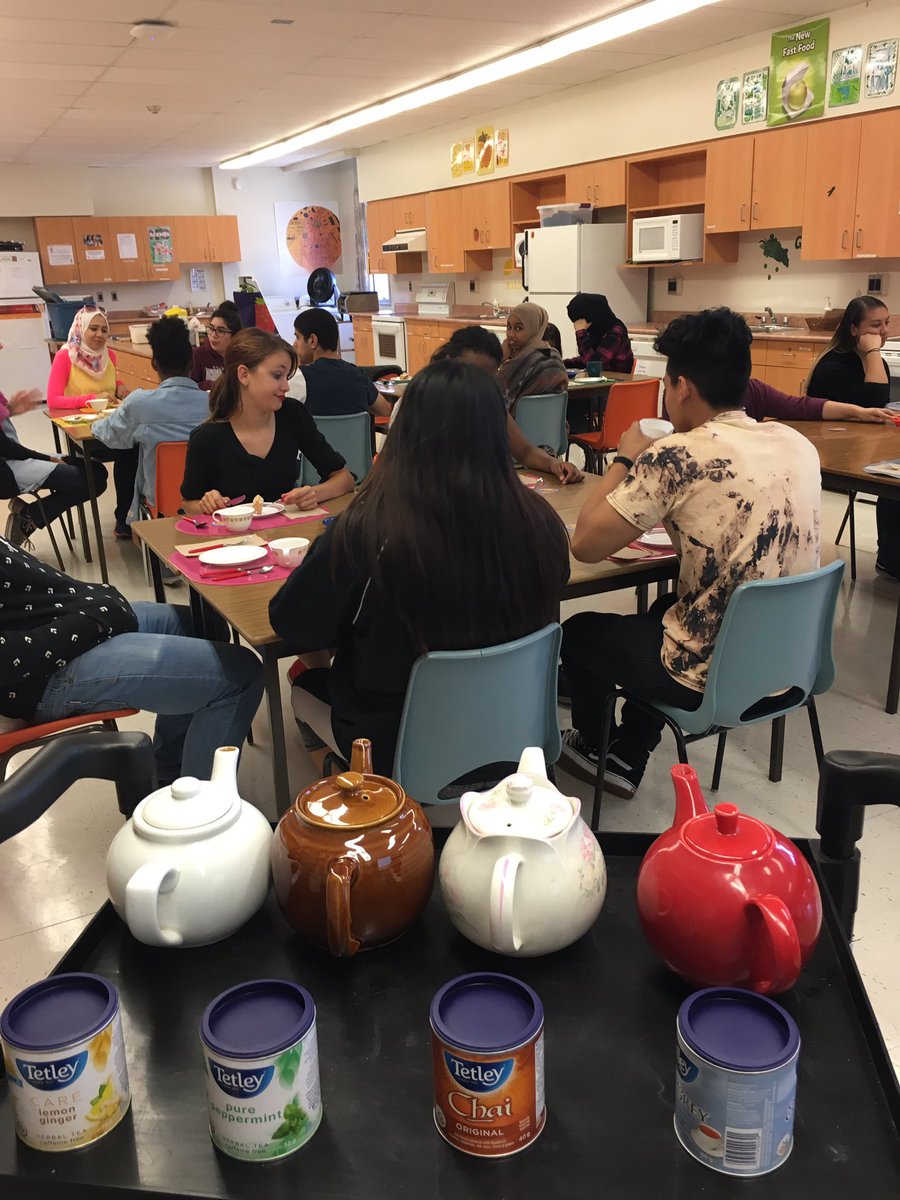 Today was #teaparty day in my #HFA class. Learning about #manners and the art of #conversation #familystudies <a href="/PeelSchools/">Peel District School Board</a> <a href="/TLKLife/">TL Kennedy SS</a>