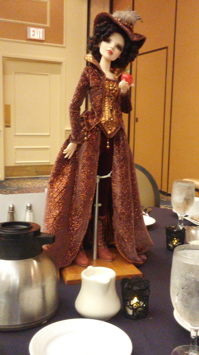 MDCCINC's tweet image. #BoBergemann 4/6 CP #MDCC2017 #FairyTalesComeTrue #Danvers