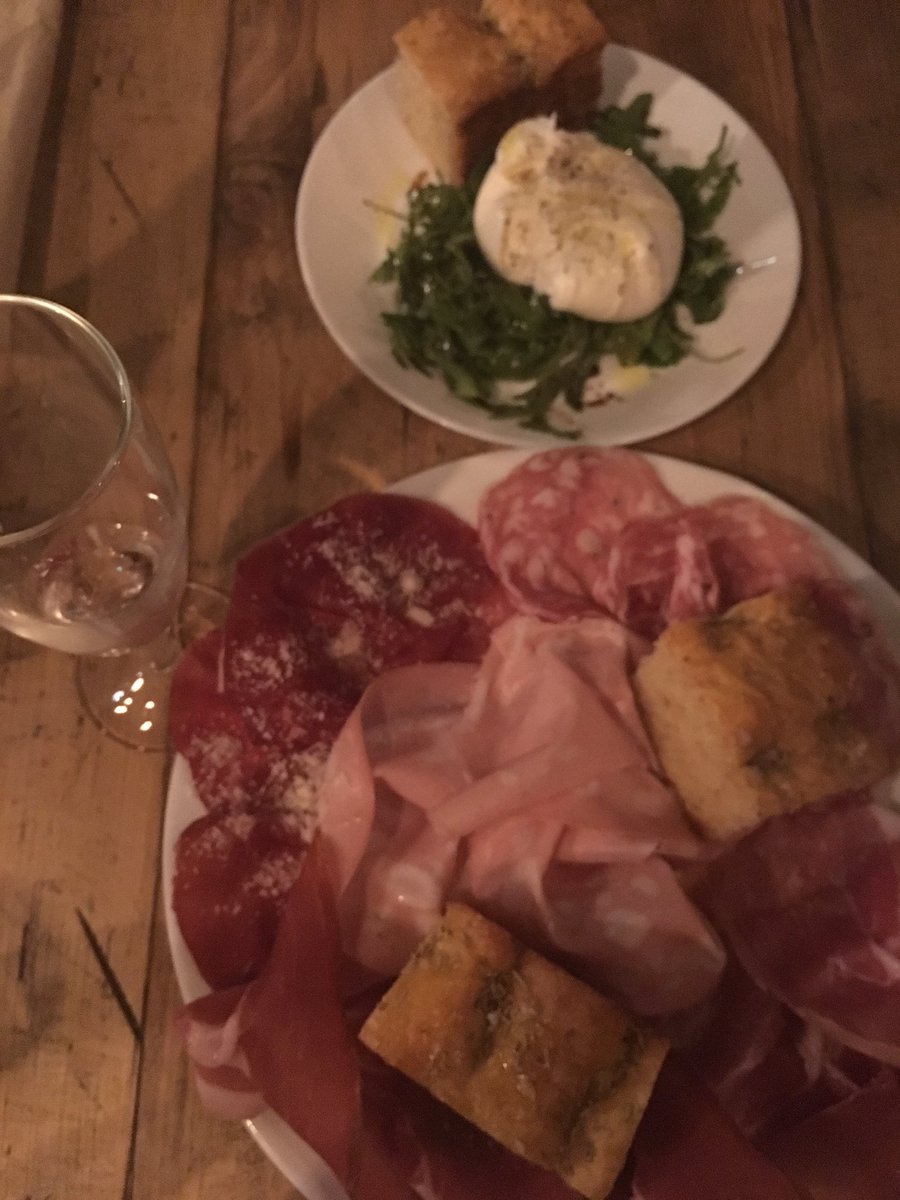 Awesome start to <a href="/Tootopia/">🎠TOOTOPIA🎠</a> <a href="/BelpassiBros/">Belpassi Bros</a> Great to meet you Lorenzo!