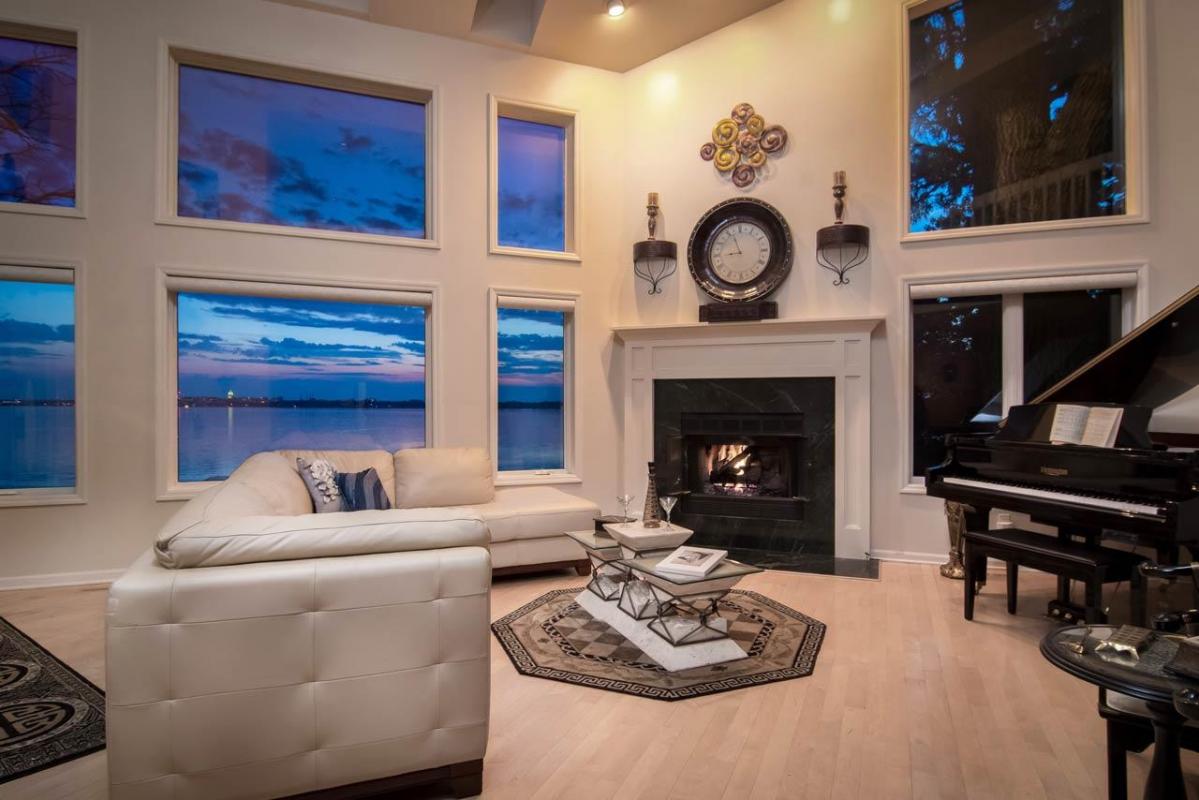 Do you know someone looking for a great #property in #Monona?   #realestate tour.circlepix.com/home/N3WB44