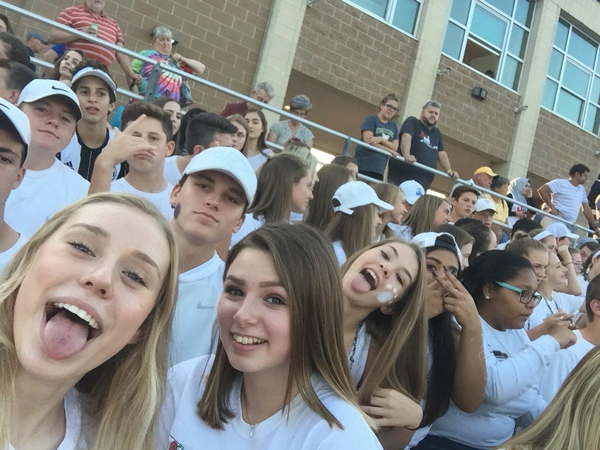 hansoderstrom's tweet photo. #sss #thedzone @SCHS_Core https://t.co/t2JxNRGpZX
