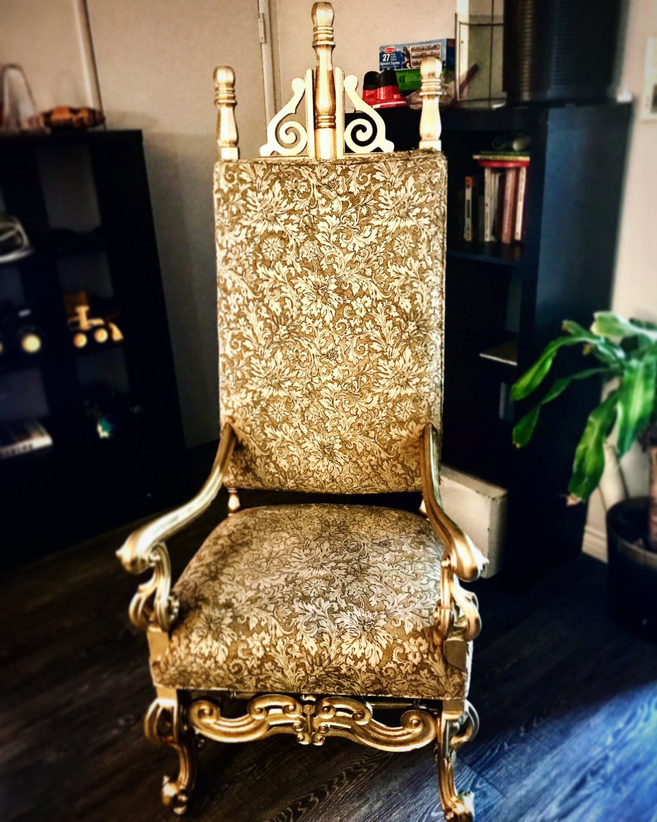 Serezaofficial On Twitter Almost Done Making Throne Chair Golden Diy Transformation Creative Vision Process Independent Artist Singer Instagram Facebook Https Tco Gxonscx9lg
