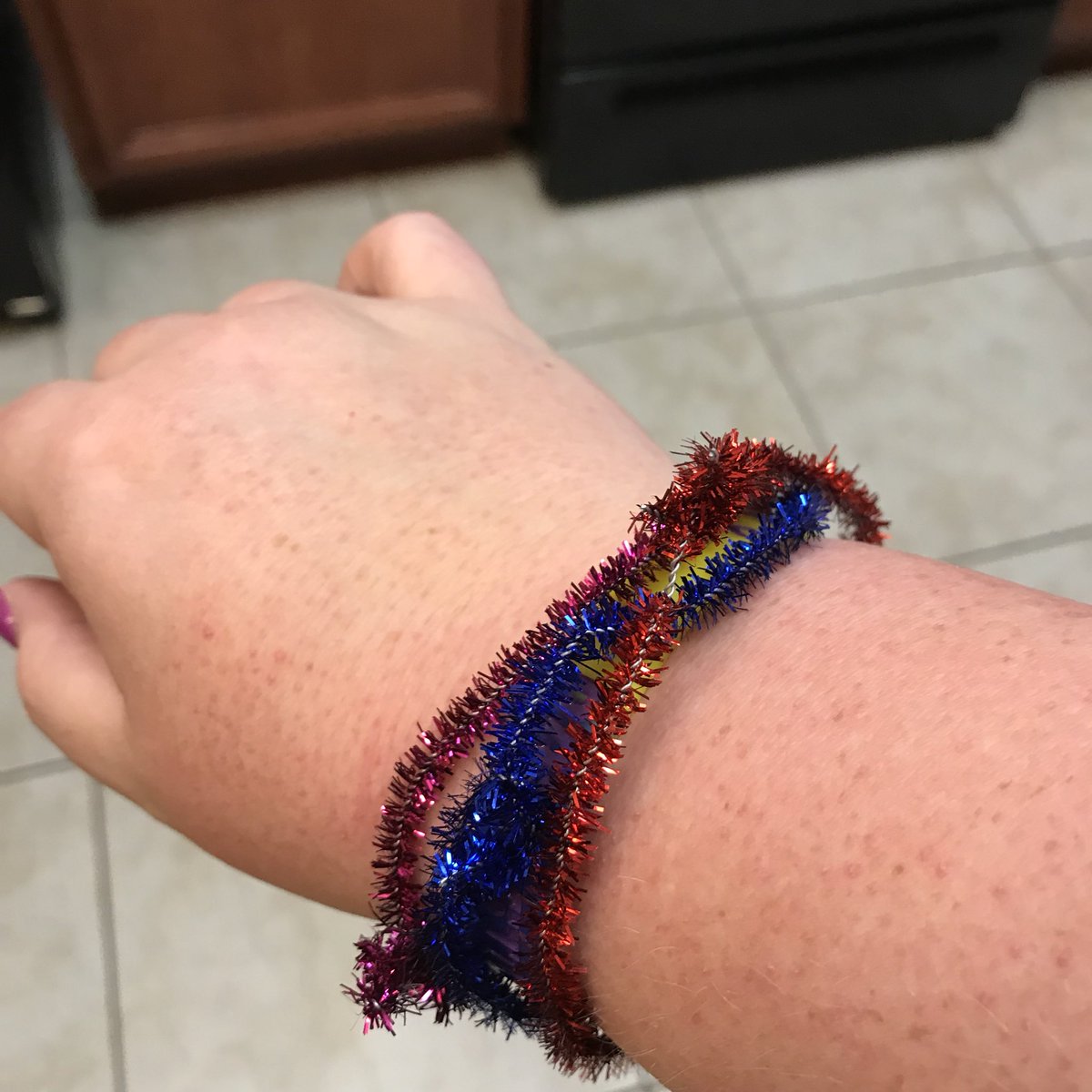 MrsJohnson_LLE's tweet photo. Handmade treasures from my students are the best! All because I like sparkly things! ❤️ #kindercreativity https://t.co/3hGFQWgsK8