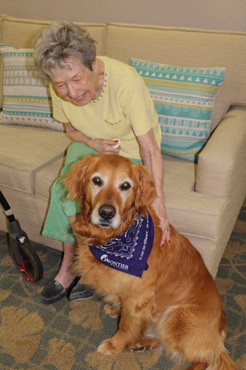 Granderondemktg's tweet photo. Looking forward to participating in the 2017 Walk to End Alzheimer's in Treasure Valley. We’ll be walking with our honorary mascot, Sunny! https://t.co/2EMKS67gjC