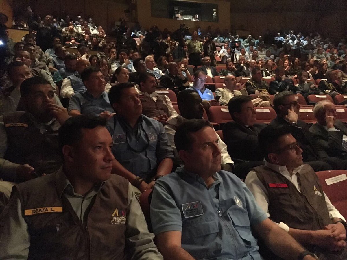 MisionONUCol's tweet photo. " Quiero agradecer al Mecanismo de Monitoreo @mmv por los nuevos horizontes que se abren en la reconciliación nacional: Jean Arnault https://t.co/klNsnPiVv7