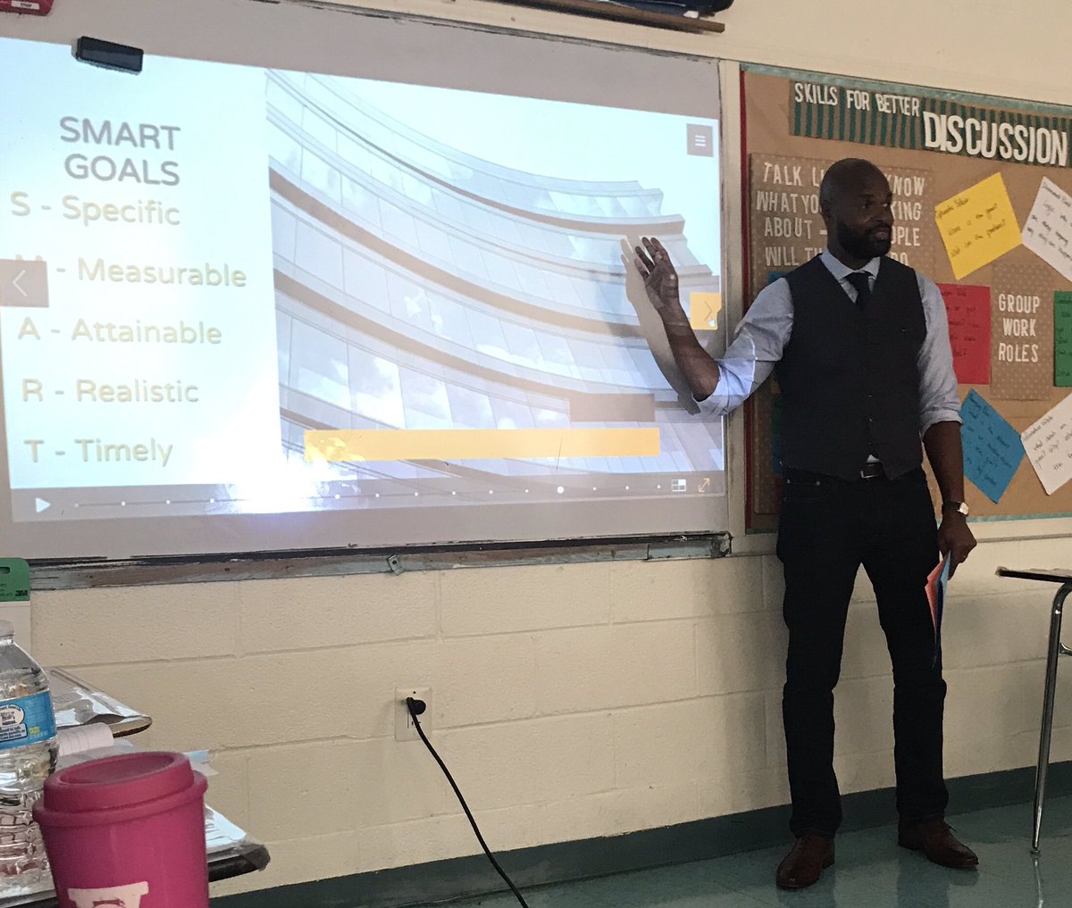 AnikeImani's tweet photo. A successful day at #FPCS and the #Champions of #FPCSCH represent #ExcellenceThroughPersistence https://t.co/pbJk0wuvb9