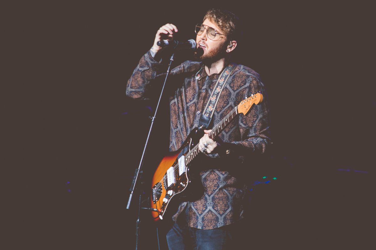 CatherinePowell's tweet photo. .@JamesArthur23 // #FreshFallFest https://t.co/TdFvFvhk7l