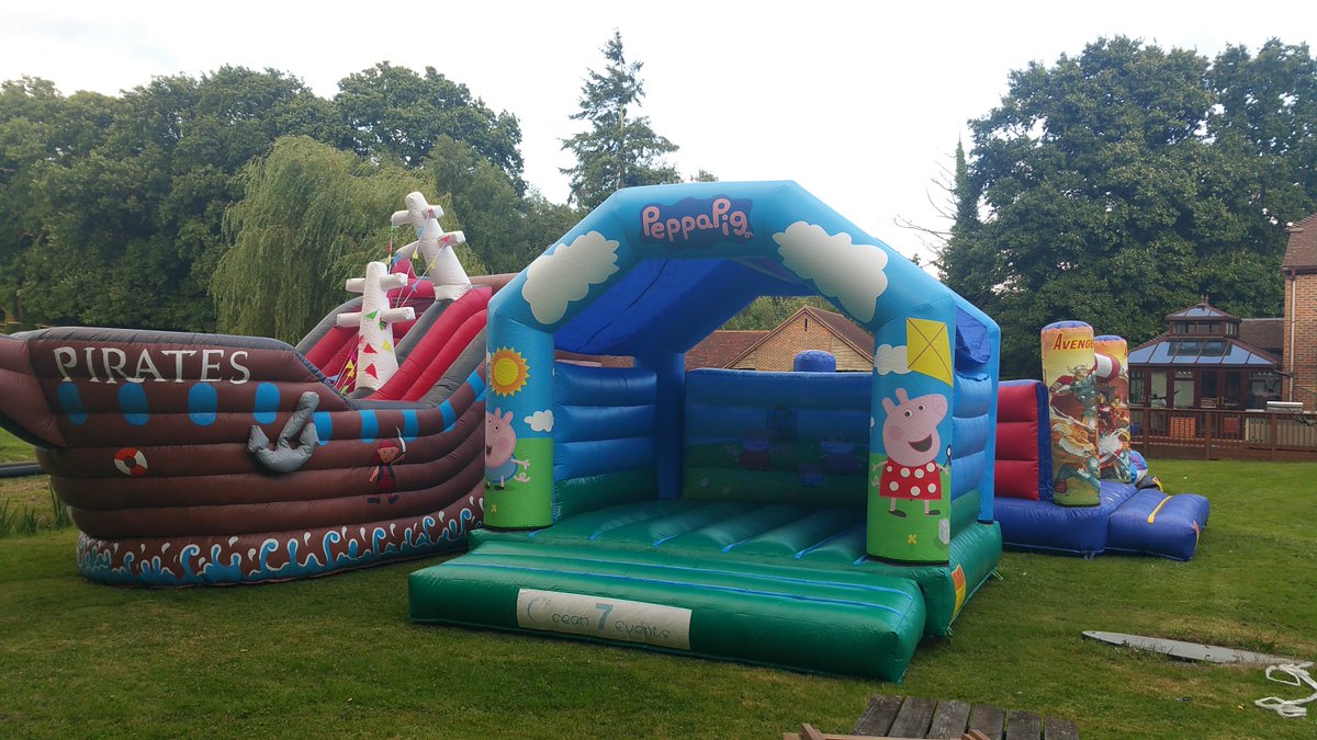Ocean7events17's tweet photo. #hire #fun #bouncy #castle #discodome #pirateshipp #peppapig #avengers #bookings https://t.co/jPceqUC1em #kids #party #parties #greatfun  🤣🤣 https://t.co/YfG8IrbkD3