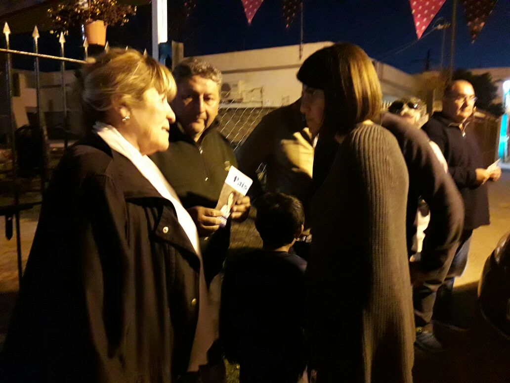 comfrpacheco's tweet photo. Caminata por Las Tunas con @GiselaLZamora  #SigamosCreciendo https://t.co/vYp1YkMFks