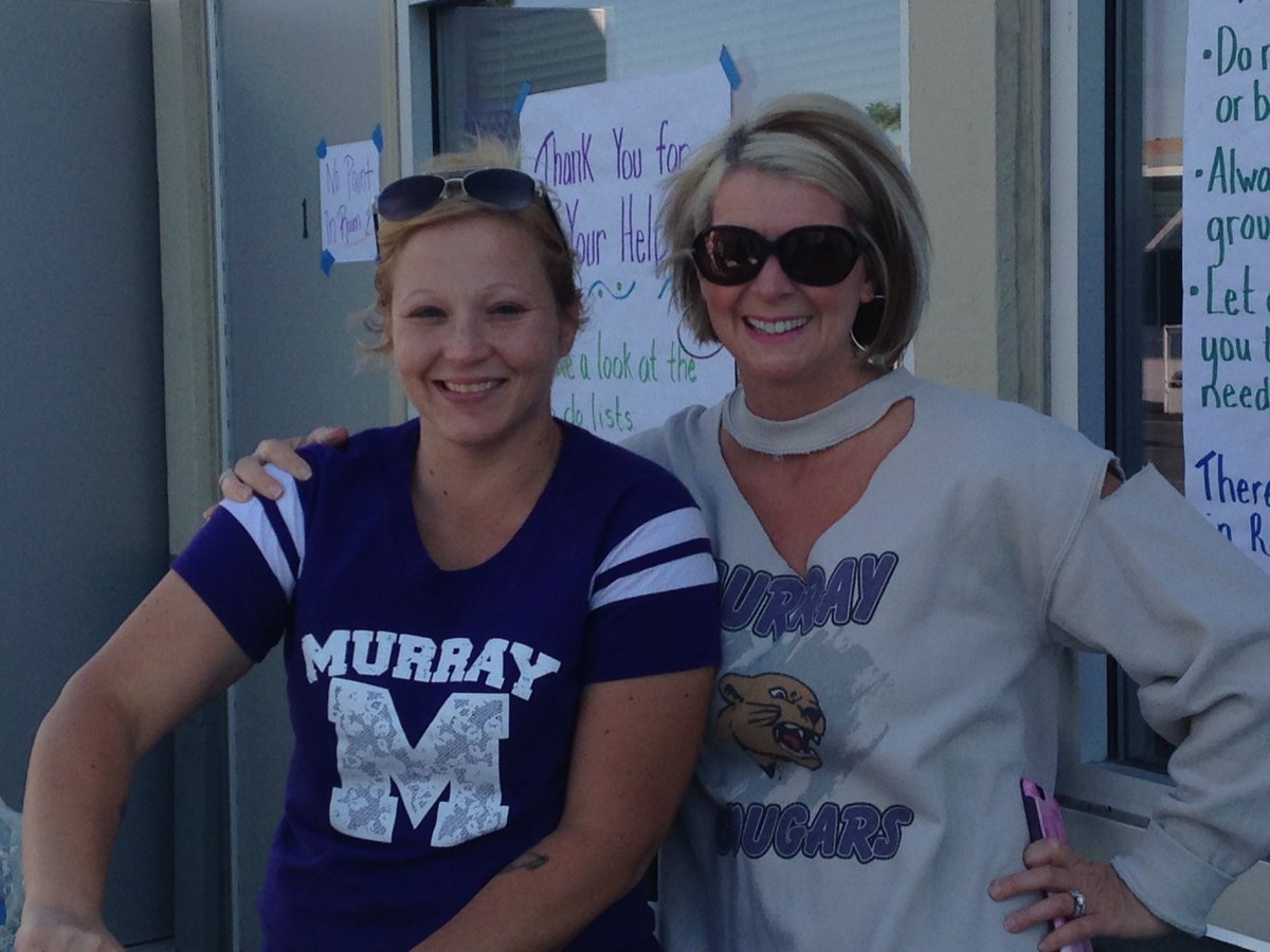 MagicalMurrayAP's tweet photo. Beautification at Magical Murray! What a wonderful community we have! Thank you 💕 https://t.co/pT5wtR1uYv