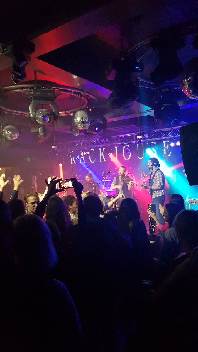 10 more tunes! Thanks for the music <a href="/rackhousepilfer/">Rackhouse Pilfer</a> #CultureNight #Sligo