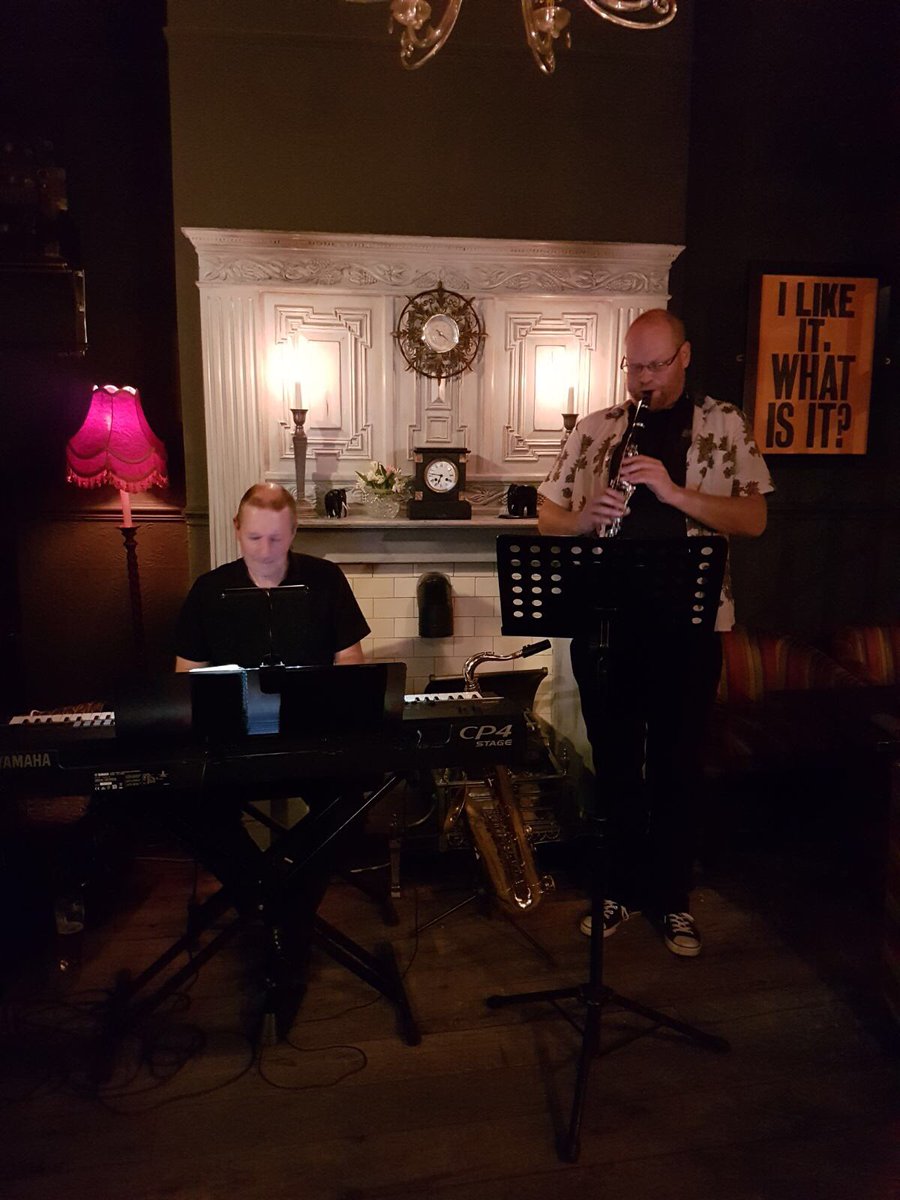 Thank you all for a wonderful evening <a href="/WinchJazzFest/">Winchester Jazz Fest</a> 🥂