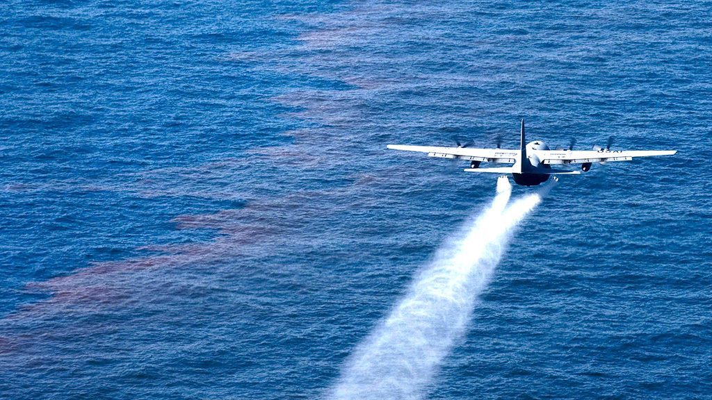 lov_funny's tweet photo. Deepwater Horizon Gulf Oil Spill And The Corexit Oil Dispersant Health Problems Confirmed https://t.co/5ozB377GAs https://t.co/dPbUVbD9Px