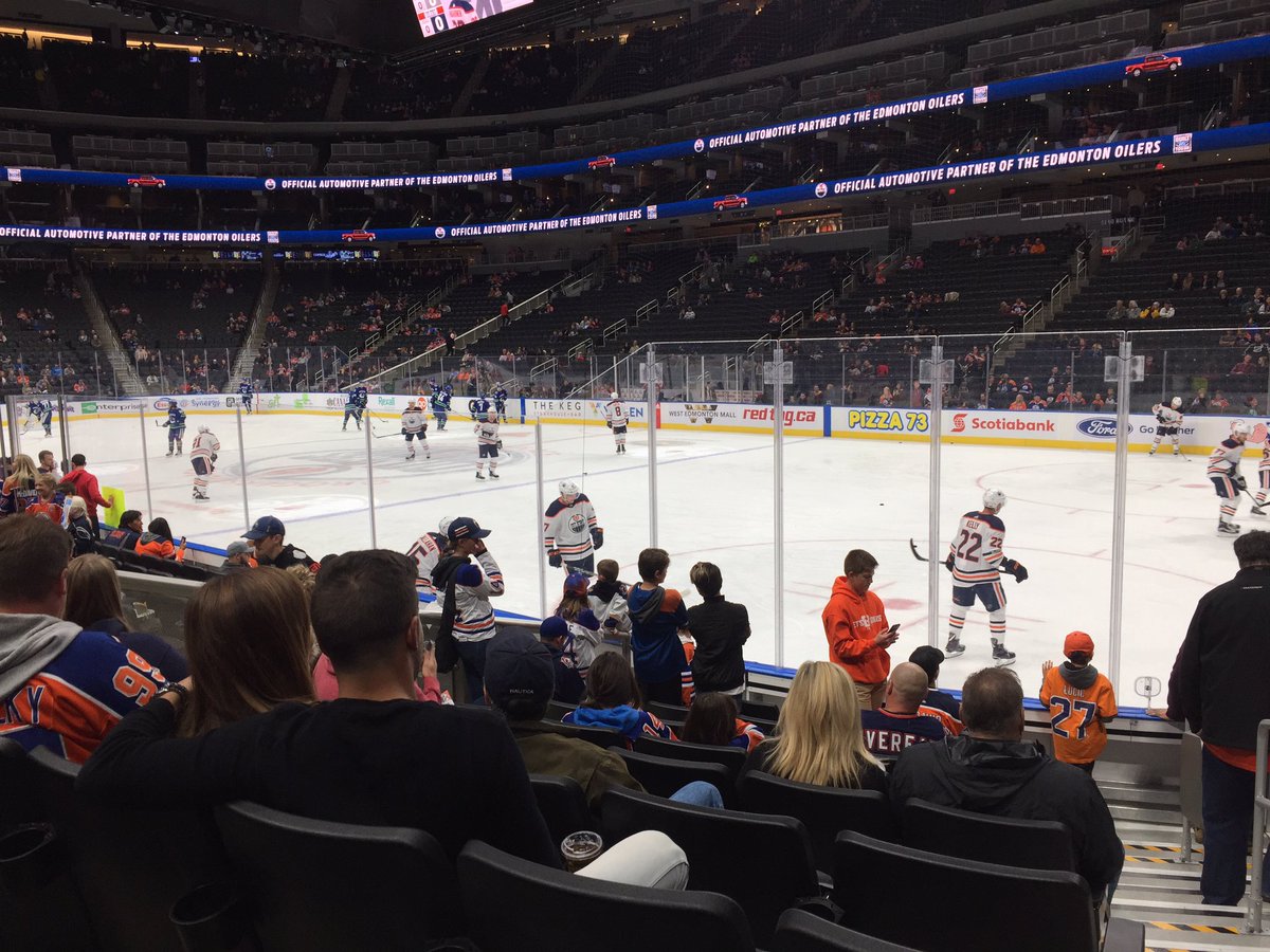 jonesymatt60's tweet photo. I like our new season seats this year! @EdmontonOilers #niceandclose https://t.co/Y9cJktjwIm