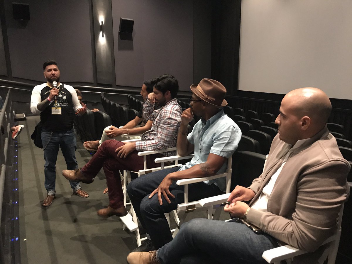 ReelingFilmFest's tweet photo. If you missed "En Algun Lugar" don't worry you can see it tomorrow at 2pm at the Landmark Theatre #reeling35🌈 https://t.co/kdE7GribaL
