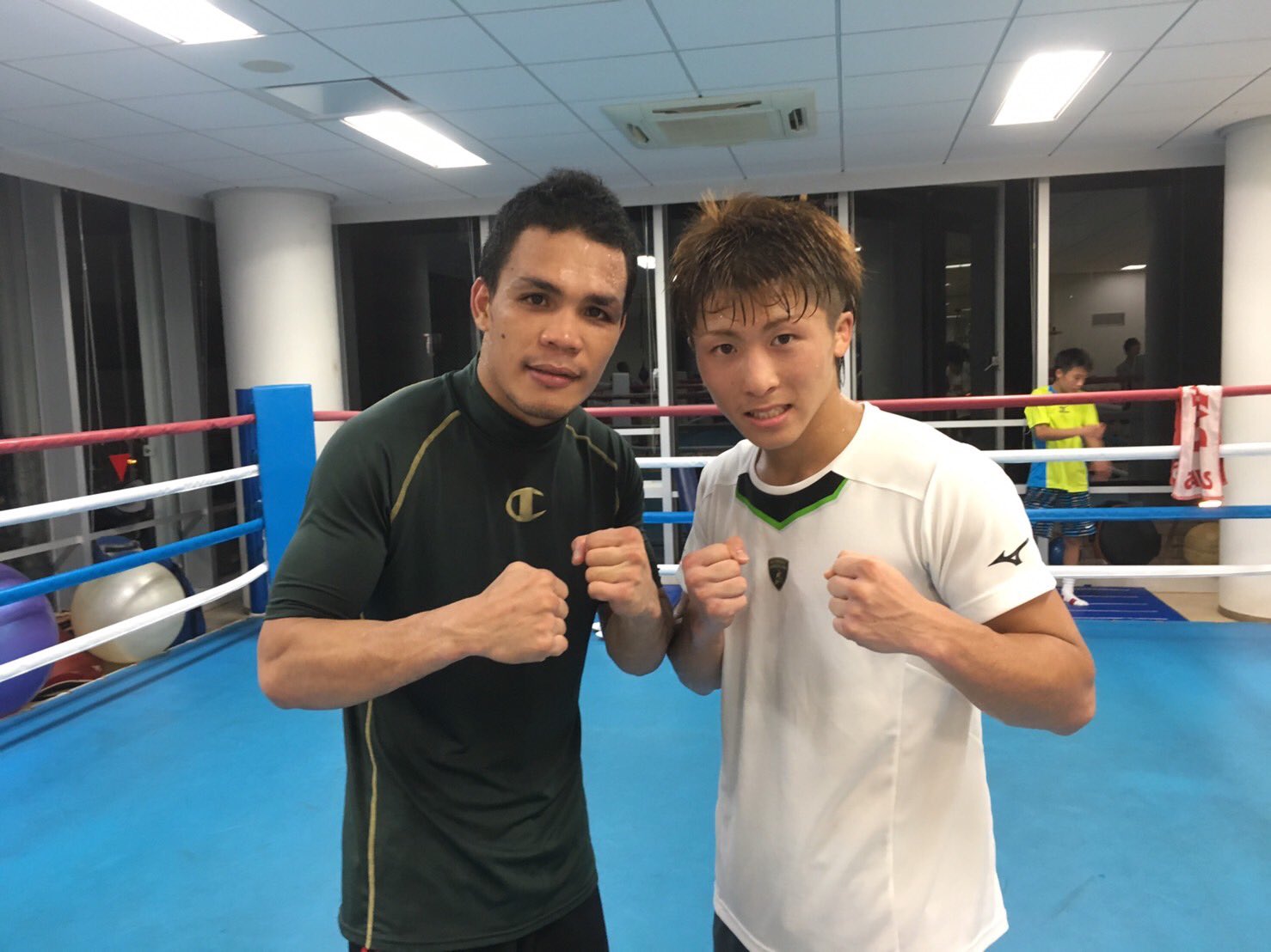 井上尚弥 Naoya Inoue セルバニア負けたけど良い試合だったみたい 悔しい お疲れ様 井上尚弥 Naoya Inoue セルバニア負けたけど良い試合だったみたい 悔しい お疲れ様