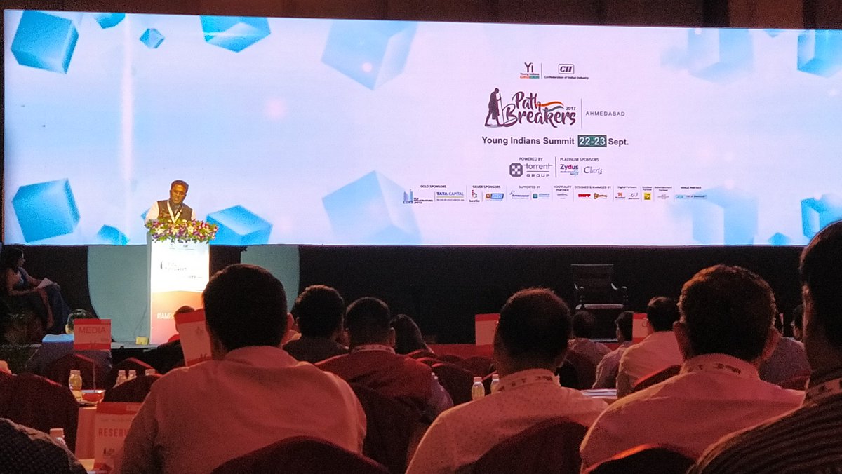 #Inspiration #ghanshyamdholakia "be a brand or wear one.A learning organisation is the growing organisation."#iamapathbreaker <a href="/YiTweets/">Young Indians (Yi)</a>