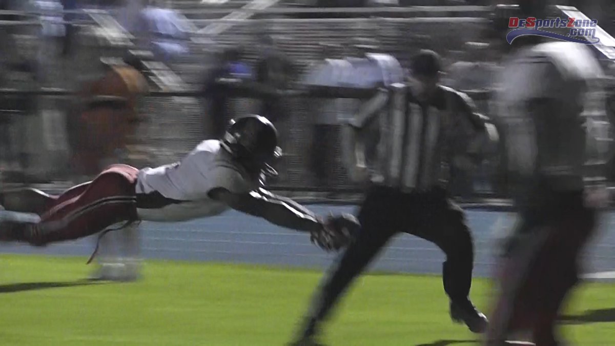 SeanGreeneWDEL's tweet photo. VIDEO HIGHLIGHTS/RECAP - William Penn @William_Pennhs 19, Caesar Rodney @cr_riders 14. https://t.co/EzjwMZU7nZ #DelHS https://t.co/MLSmRTSGlF