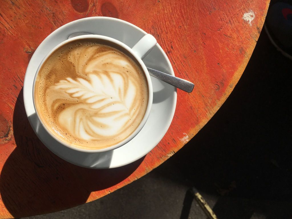 Max out &amp; relax out with a free #coffee thanks to a Local recommendation... on #Roamlocal. Enjoy your #Airbnb Host's real perspective. 💯