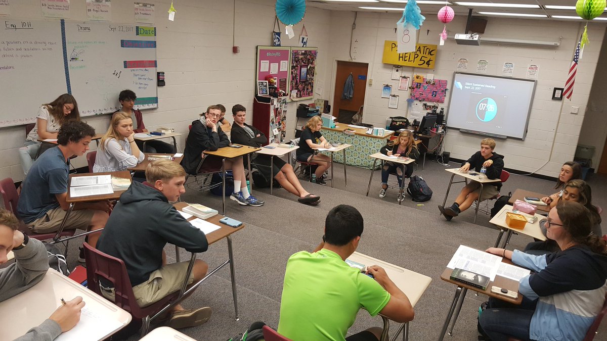Richey0616's tweet photo. Day 2 of #SocraticSeminars - just as much fun as Day 1! #APEng11 https://t.co/9Ebaz6qESP