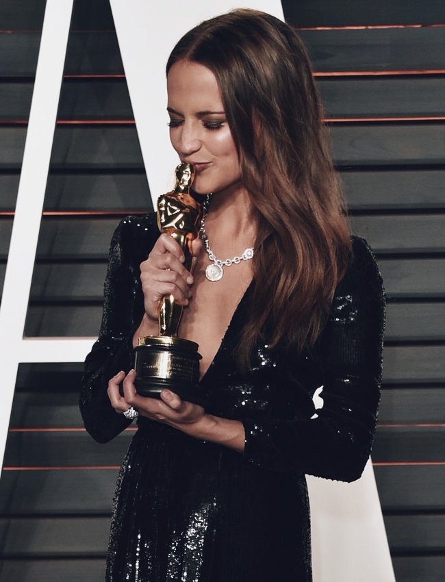 actors_pics's tweet photo. an angel called alicia vikander https://t.co/45Ytn5AV6v