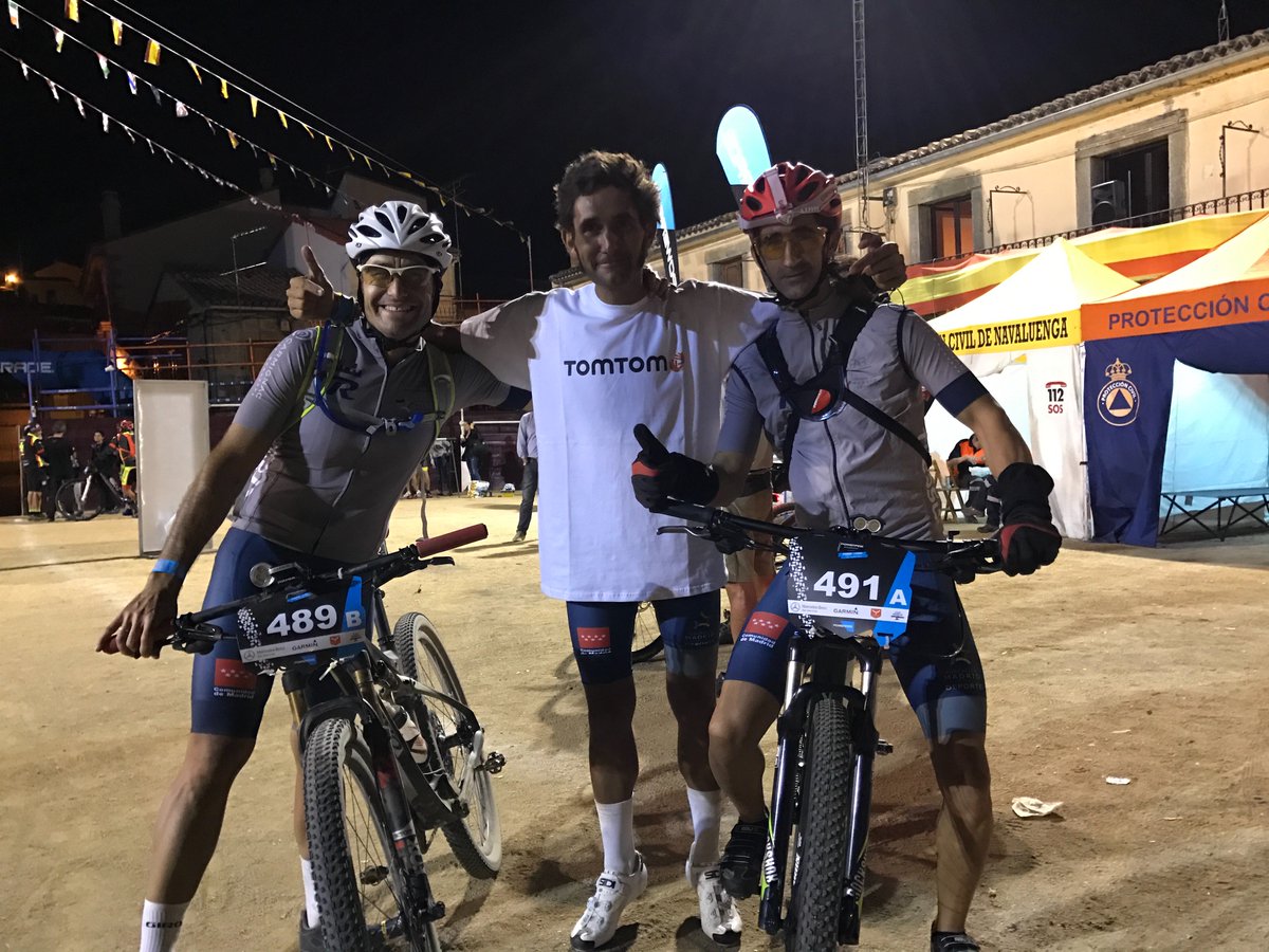 fundacionalapar's tweet photo. Las etapas nocturnas no son ningún obstáculo! #vamosalapar #poweradenonstop #madridlisboa https://t.co/fOdnMXIxdZ