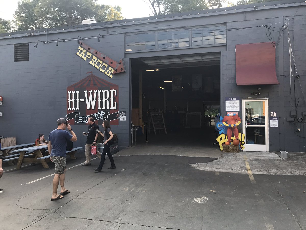 MyRaceRecord's tweet photo. Sleep hard and run hard ARX'ers! 

Thanks for having us! 

@kickitevents @AVLRX 

#Asheville #ARX
#AshevilleRaceExperience https://t.co/jTXG40krxM
