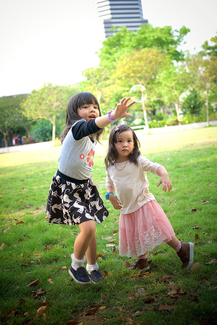 Yoranda11's tweet photo. In the park 1🌳 #yoda #yoranda #yada #yarinda https://t.co/HnYZhHNYT5