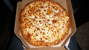 GrimesSumpter's tweet photo. Late night dinner with the best guy ever!!! 🍕🍕🍕❤️❤️#yummy #datenight @bigbaldhead14 @GrimesSumpter https://t.co/HE9TGnhEIj