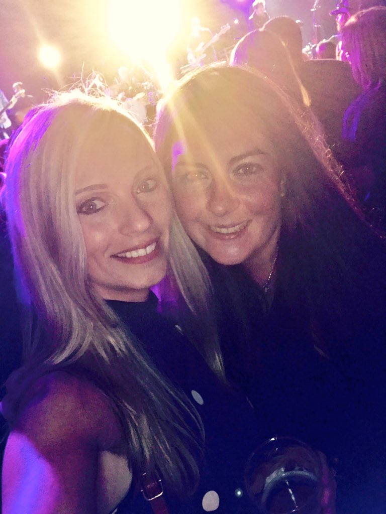Can\t wait for Alan Jackson!Happy birthday to us    