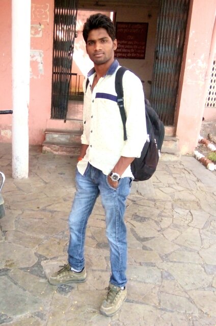 Timu_ind's tweet image. दोस्तो मैं हनीप्रीत👸 को ढूँढने 👀जा रहा हूँ 🚶अगर वापिस नही☝ आया 😞तो समझ लेना ,,,,

वह 👸मिल गई है और हम दोनों बहुत ख़ुश 😋है 😌