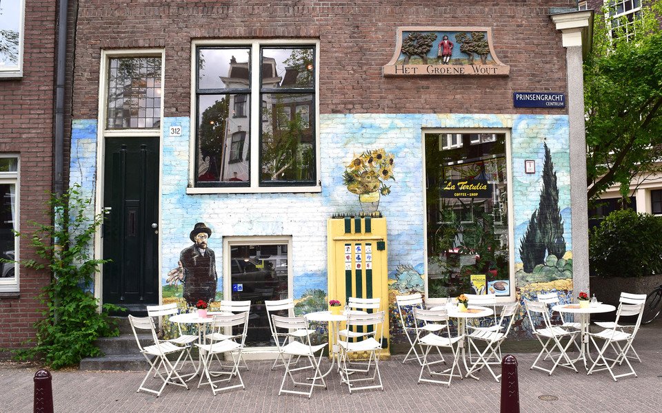 WeedHedShop's tweet photo. 10 Best Amsterdam Cannabis Coffeeshops to Visit | Leafly https://t.co/EeFJIuyOAj https://t.co/wM9XhVKeeb