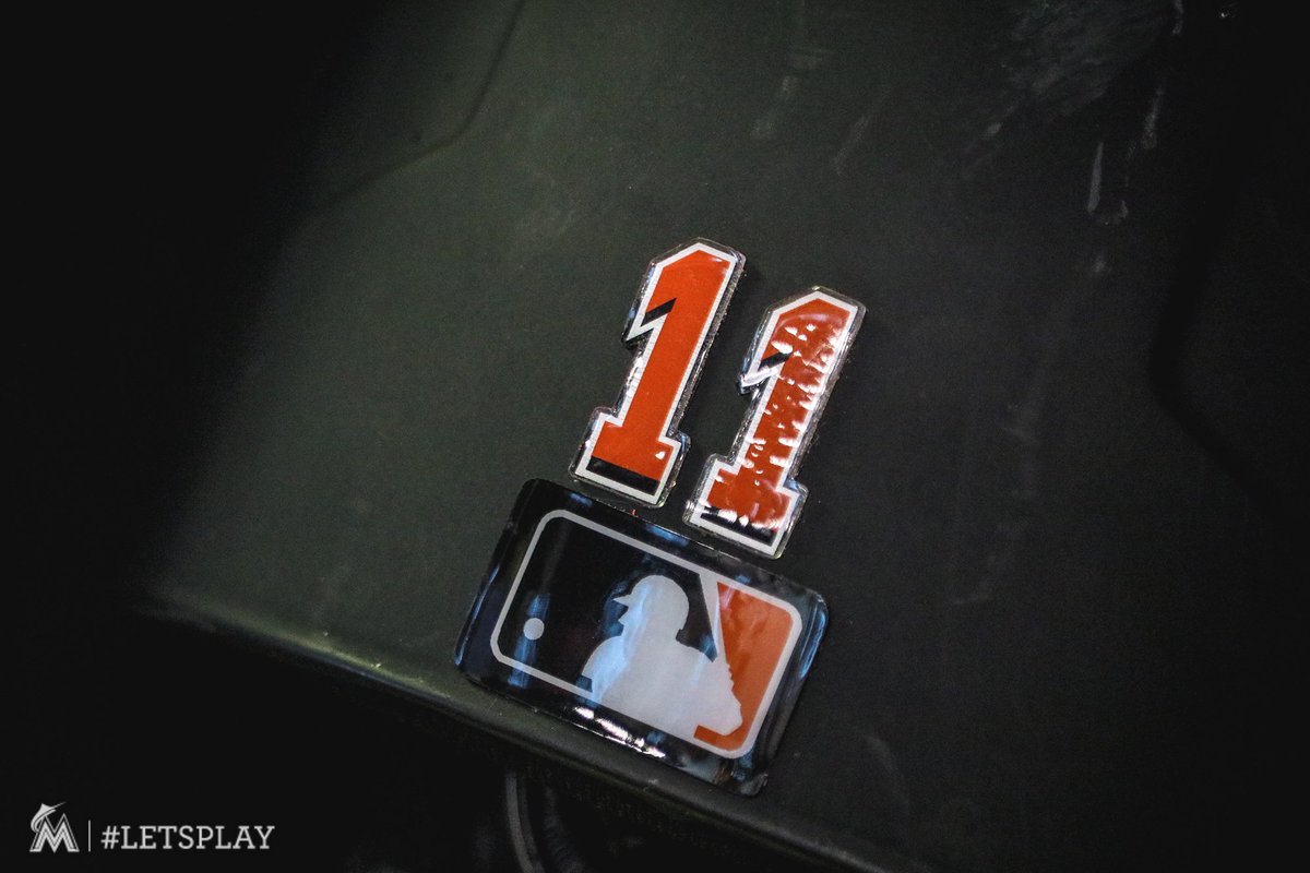 Three outs to work with as @JTRealmuto leads off.  We need two to tie.  #LetsGoFish https://t.co/s2aDR4etIY